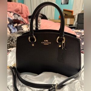 Savannah Small Carryall Bag